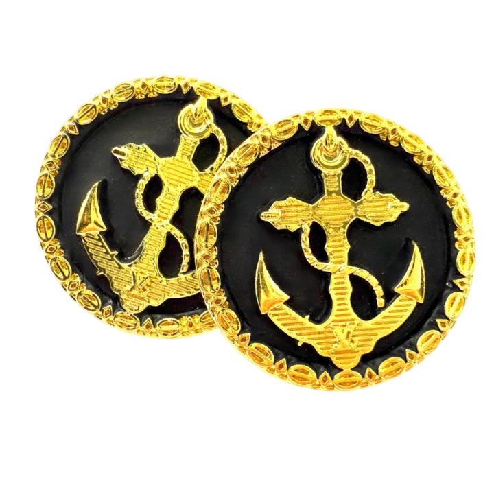 REPURPOSED BUTTON BLACK JESSICA STUDS