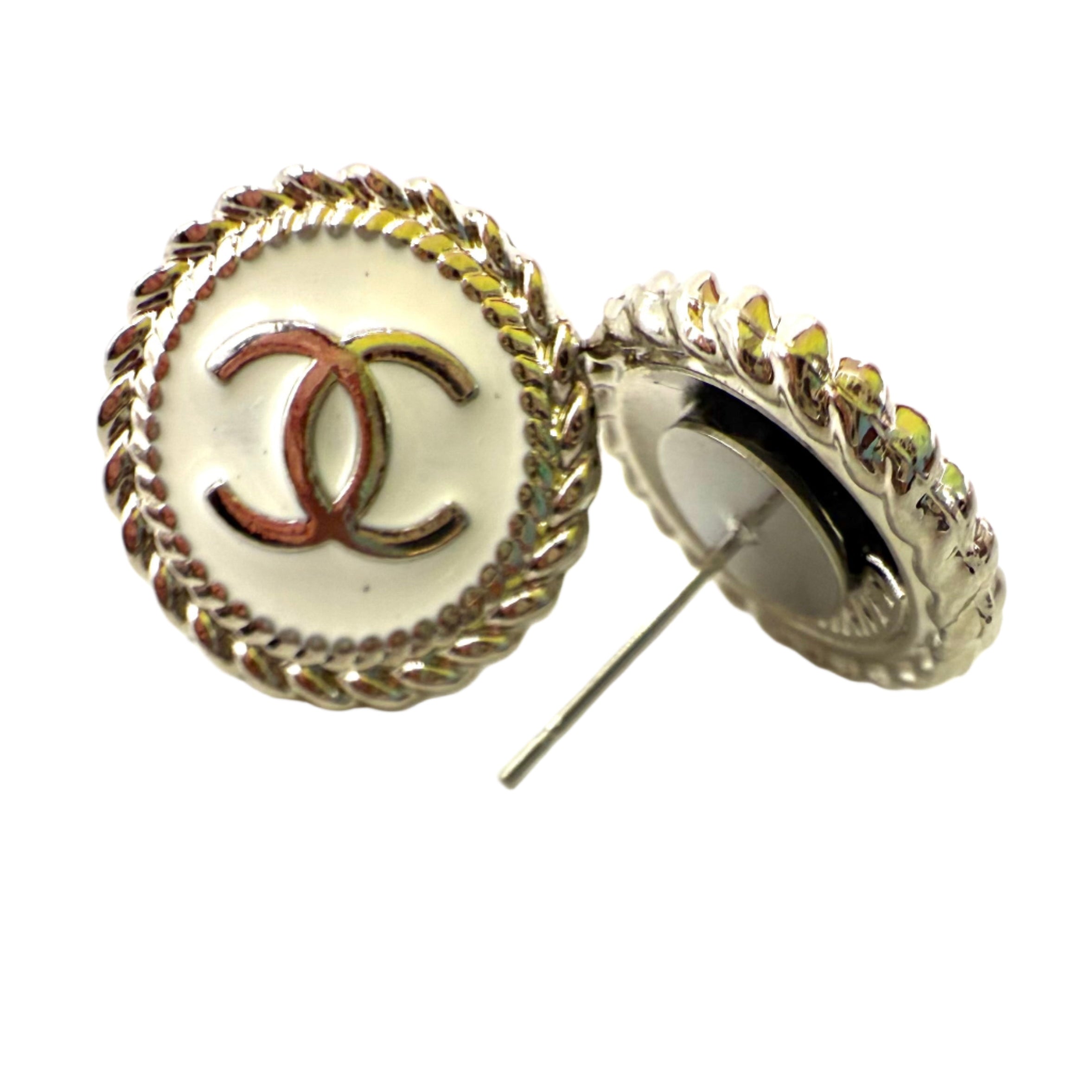 REPURPOSED BUTTON WHITE/SILVER ANNA STUDS