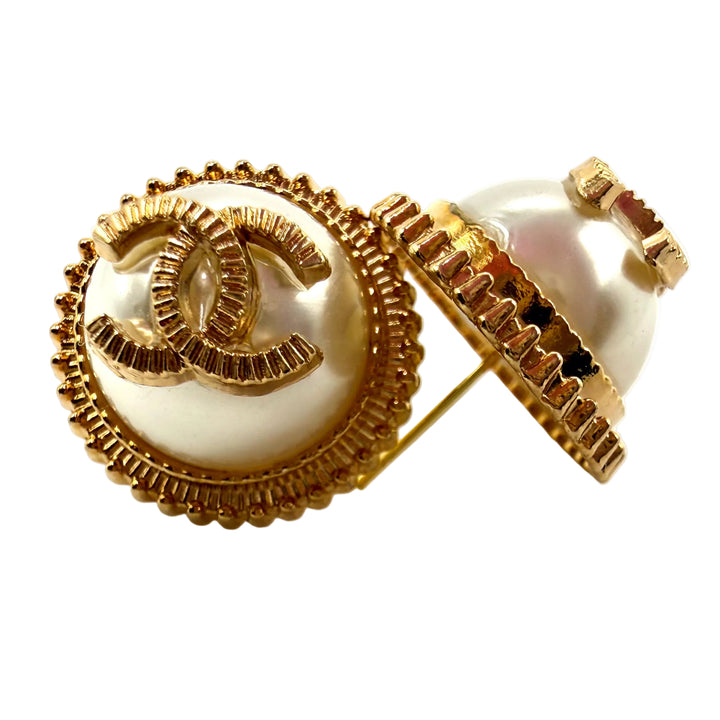 REPURPOSED BUTTON HELEN STUDS