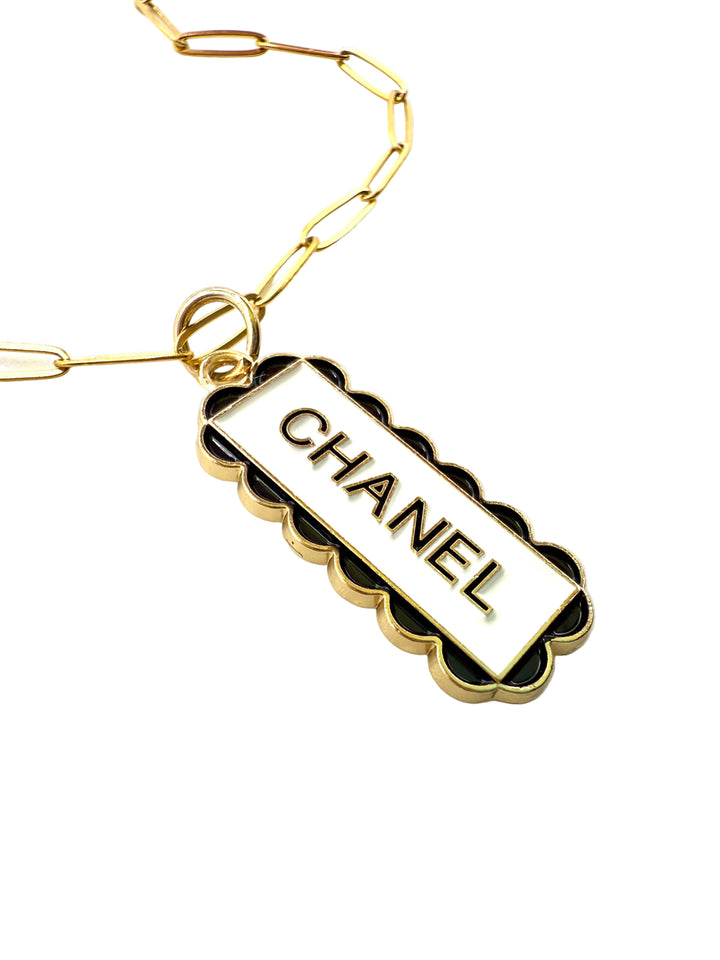 REPURPOSED SCALLOPED