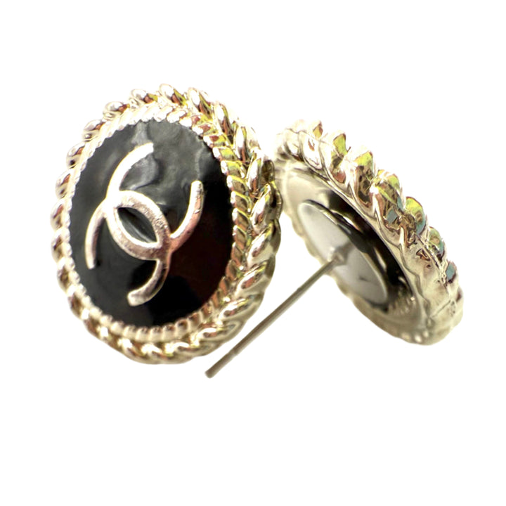 REPURPOSED BUTTON BLACK/SILVER ANNA STUDS
