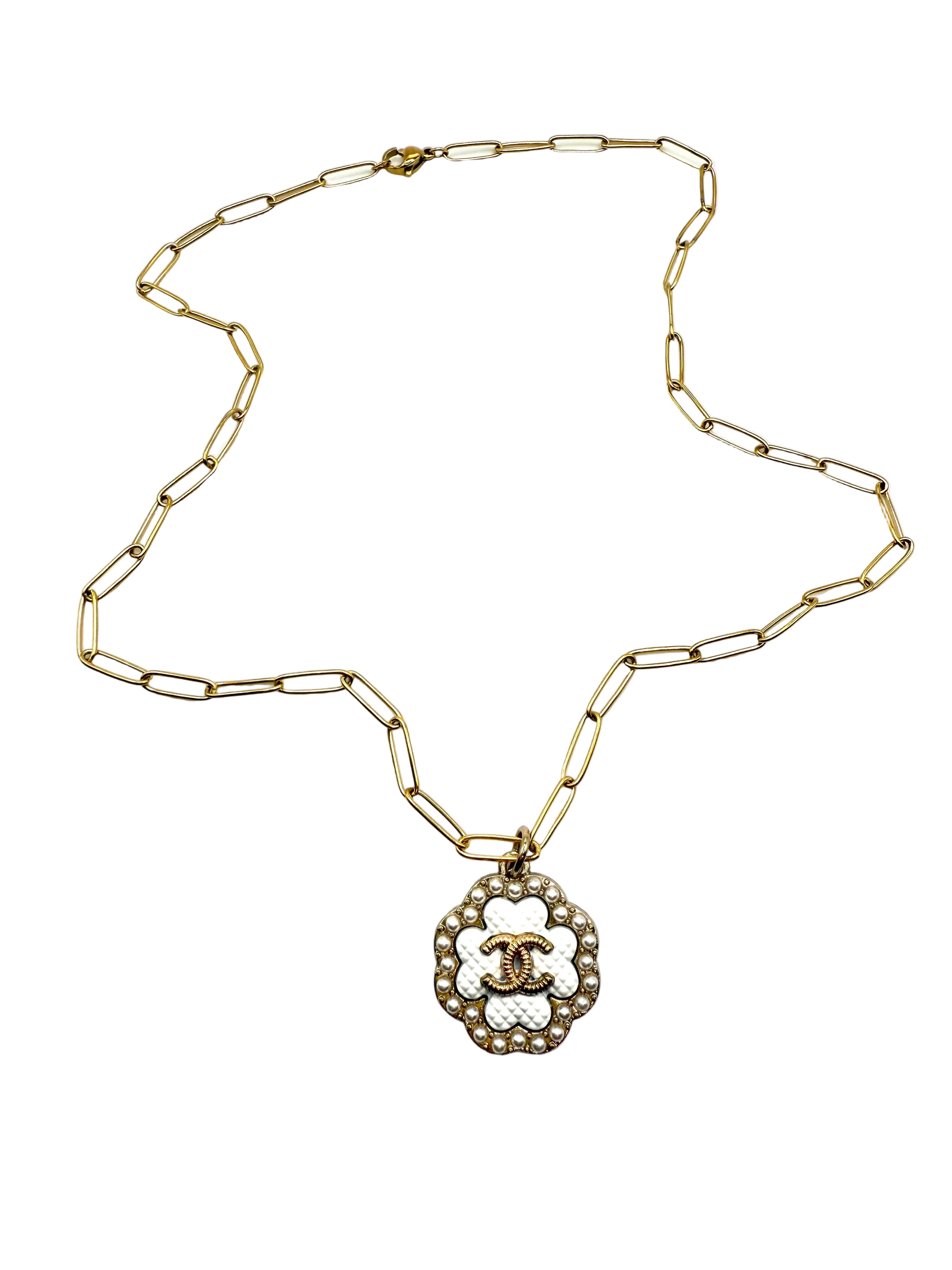 REPURPOSED WHITE/PEARL CHARM 18” NECKLACE