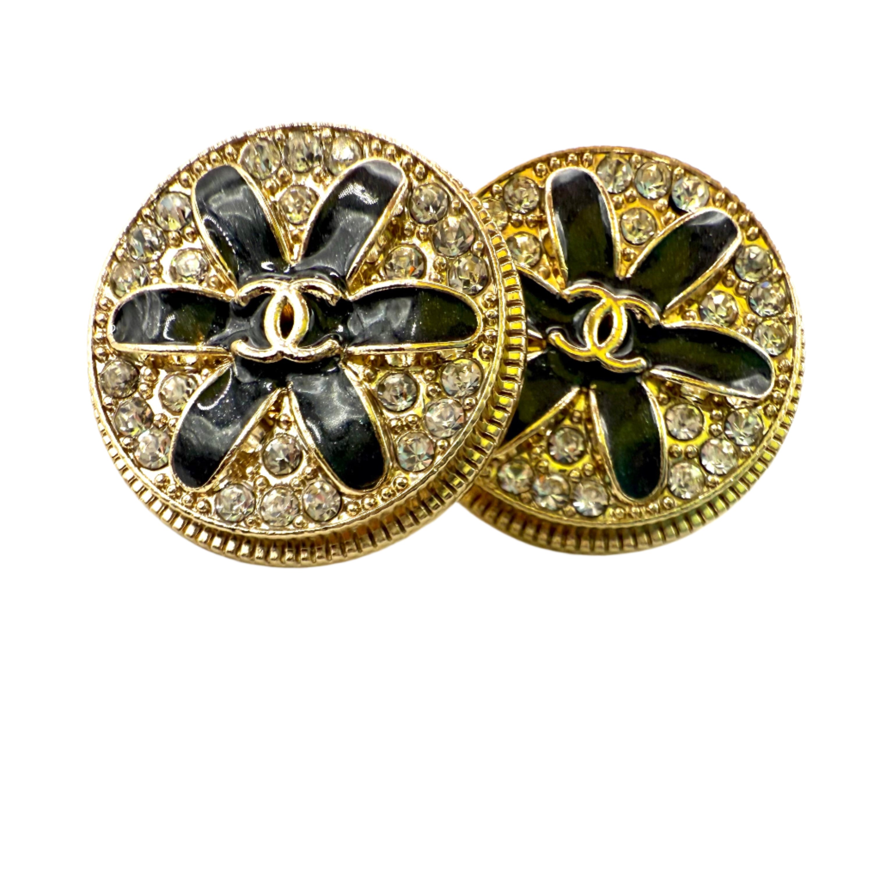 REPURPOSED BUTTON BLACK ZURI STUDS