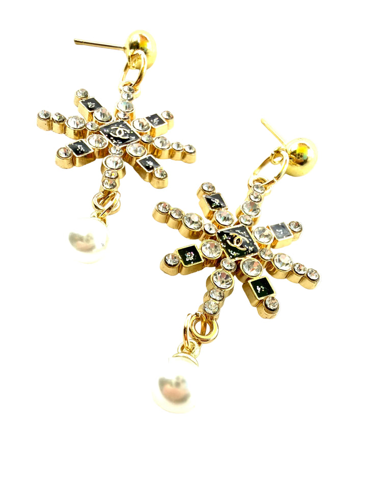 REPURPOSED CHARM SNOW BURST EARRINGS