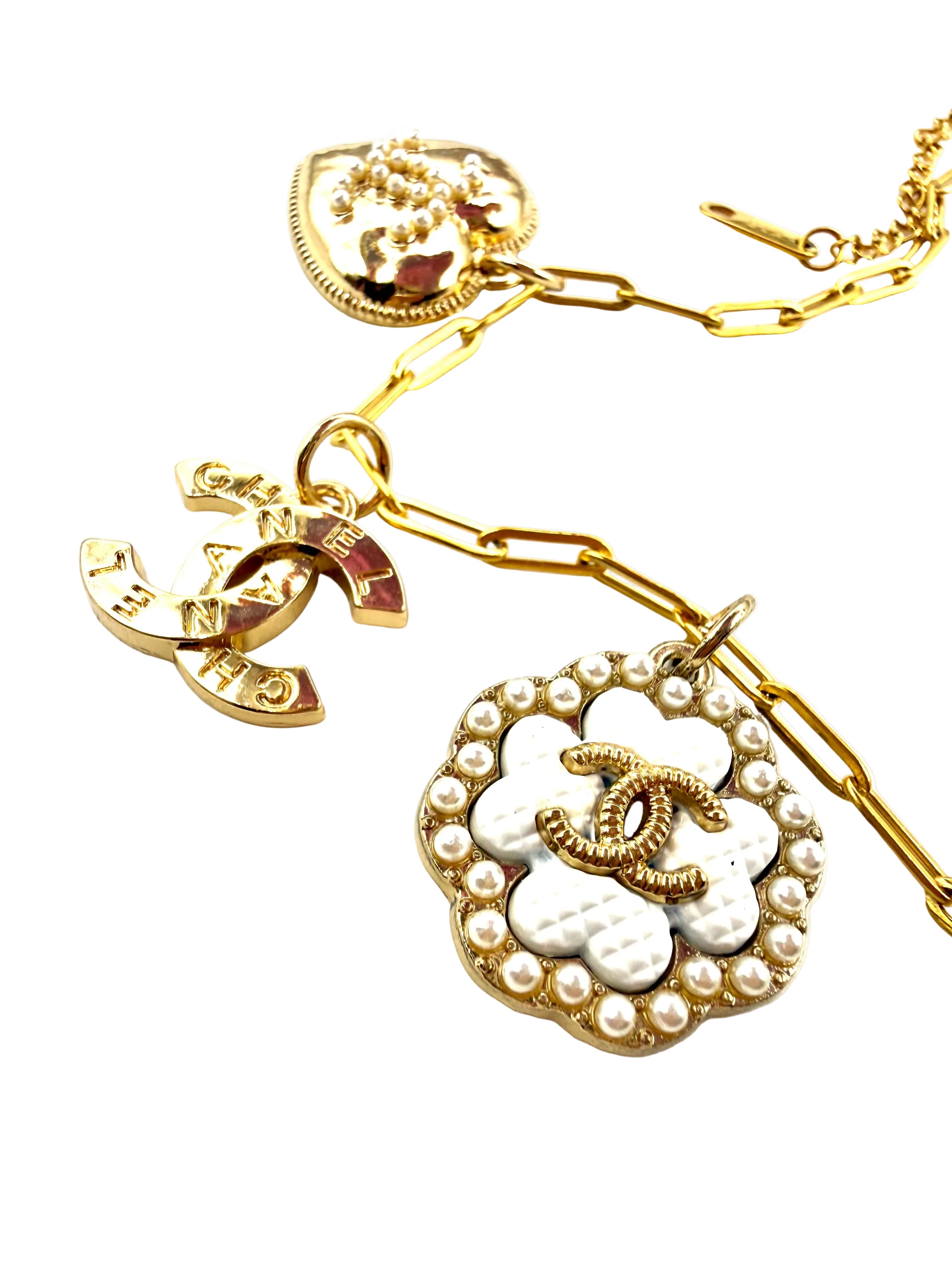 REPURPOSED MIXED CHARM NECKACE 16