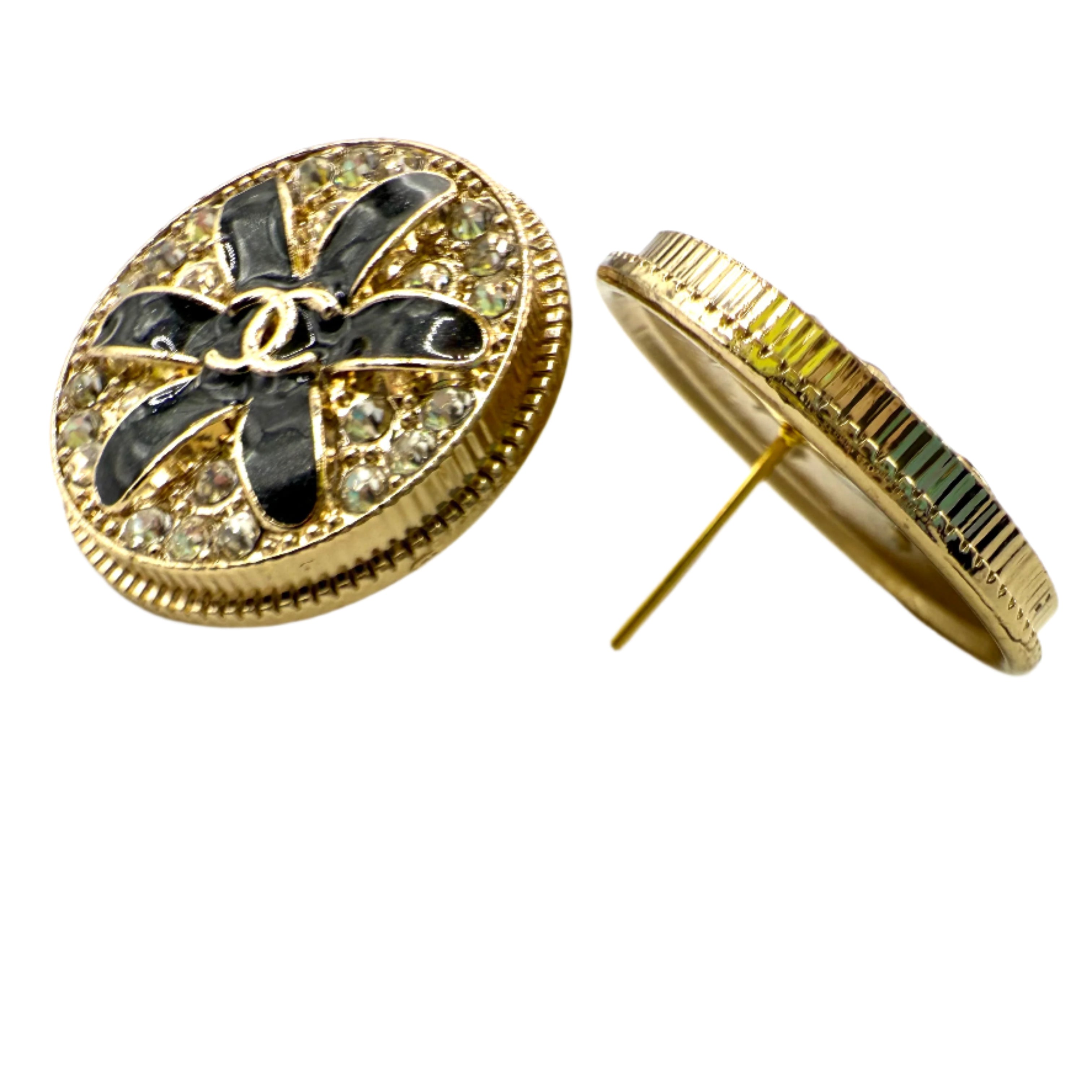 REPURPOSED BUTTON BLACK ZURI STUDS