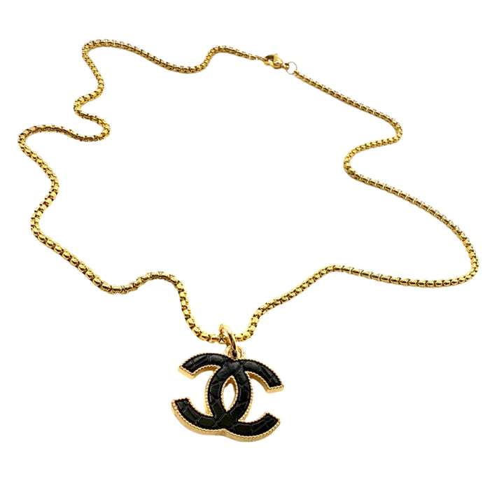 REPURPOSED BLACK TEXTURED CHARM NECKLACE