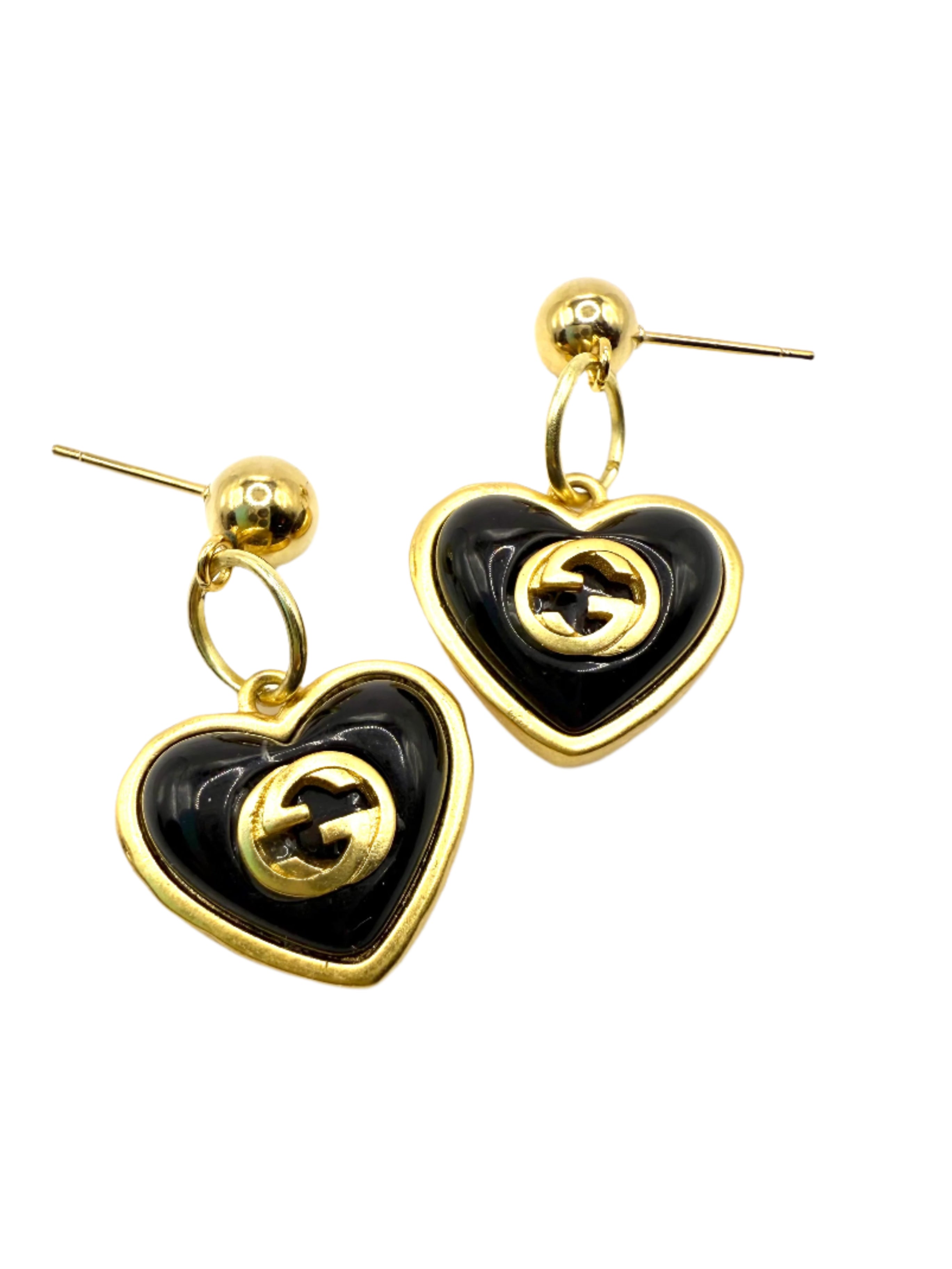 REPUROSED CHARM BLACK HEART EARRINGS