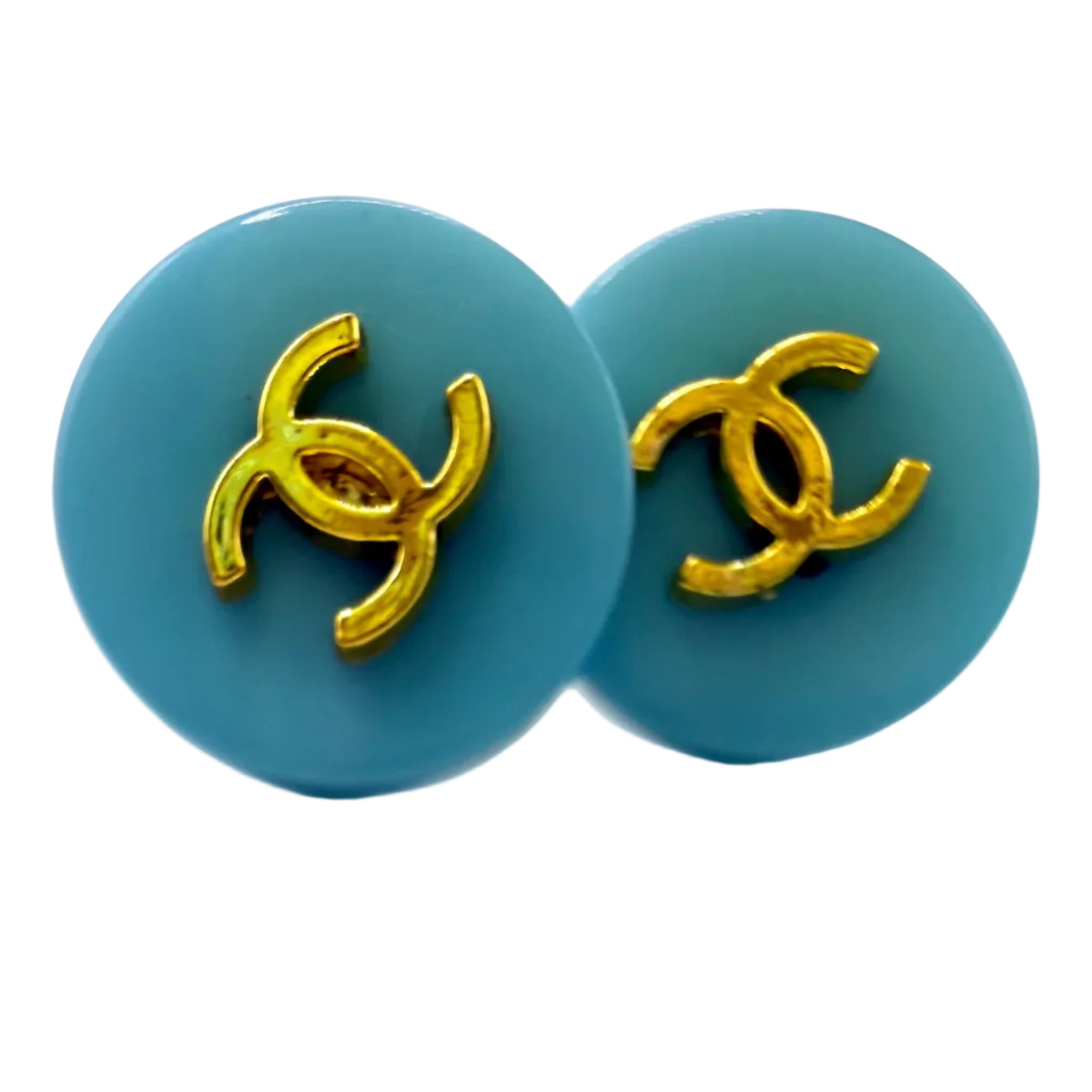 REPURPOSED BUTTON BLUE MICA STUDS