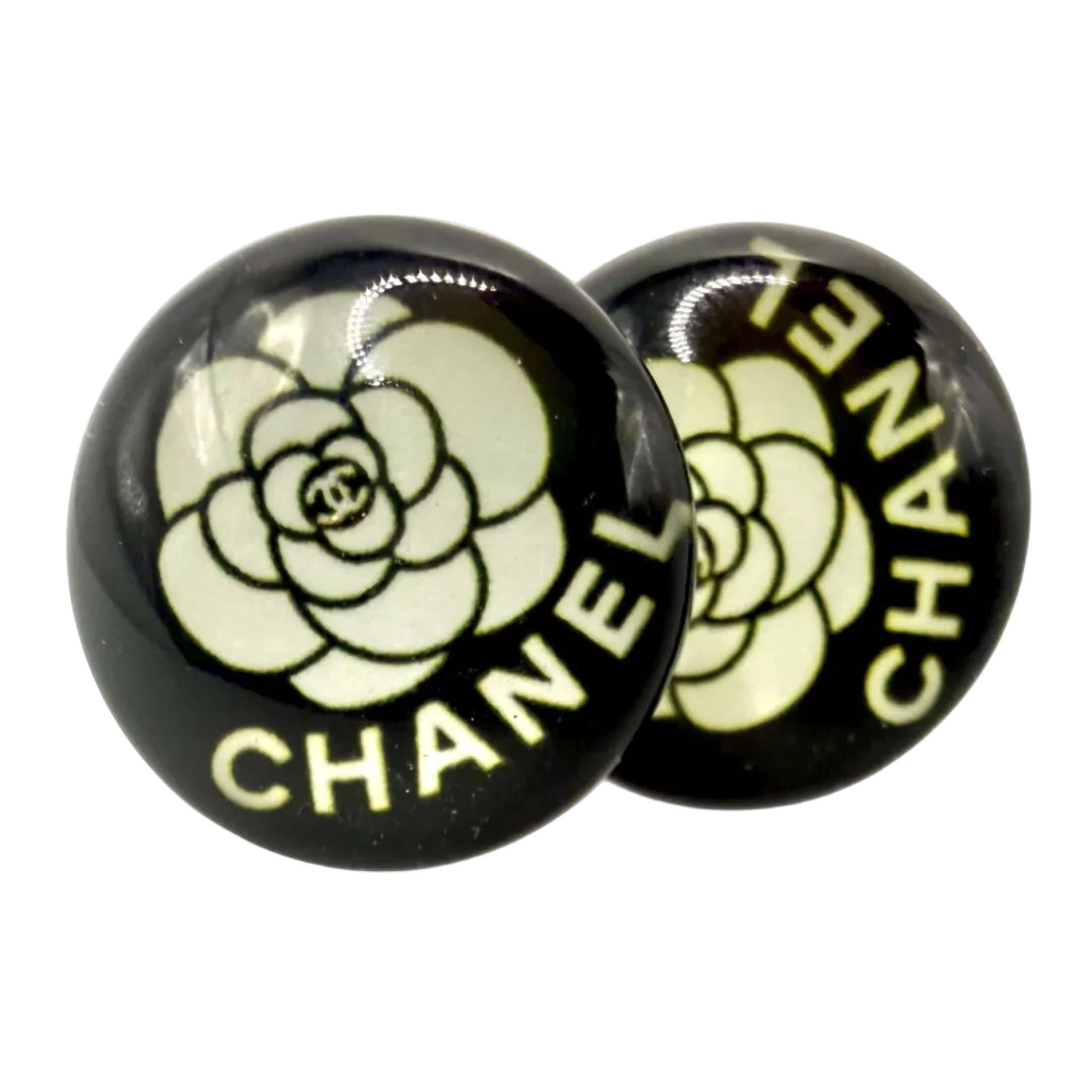 REPURPOSED BUTTON OLLIE STUDS