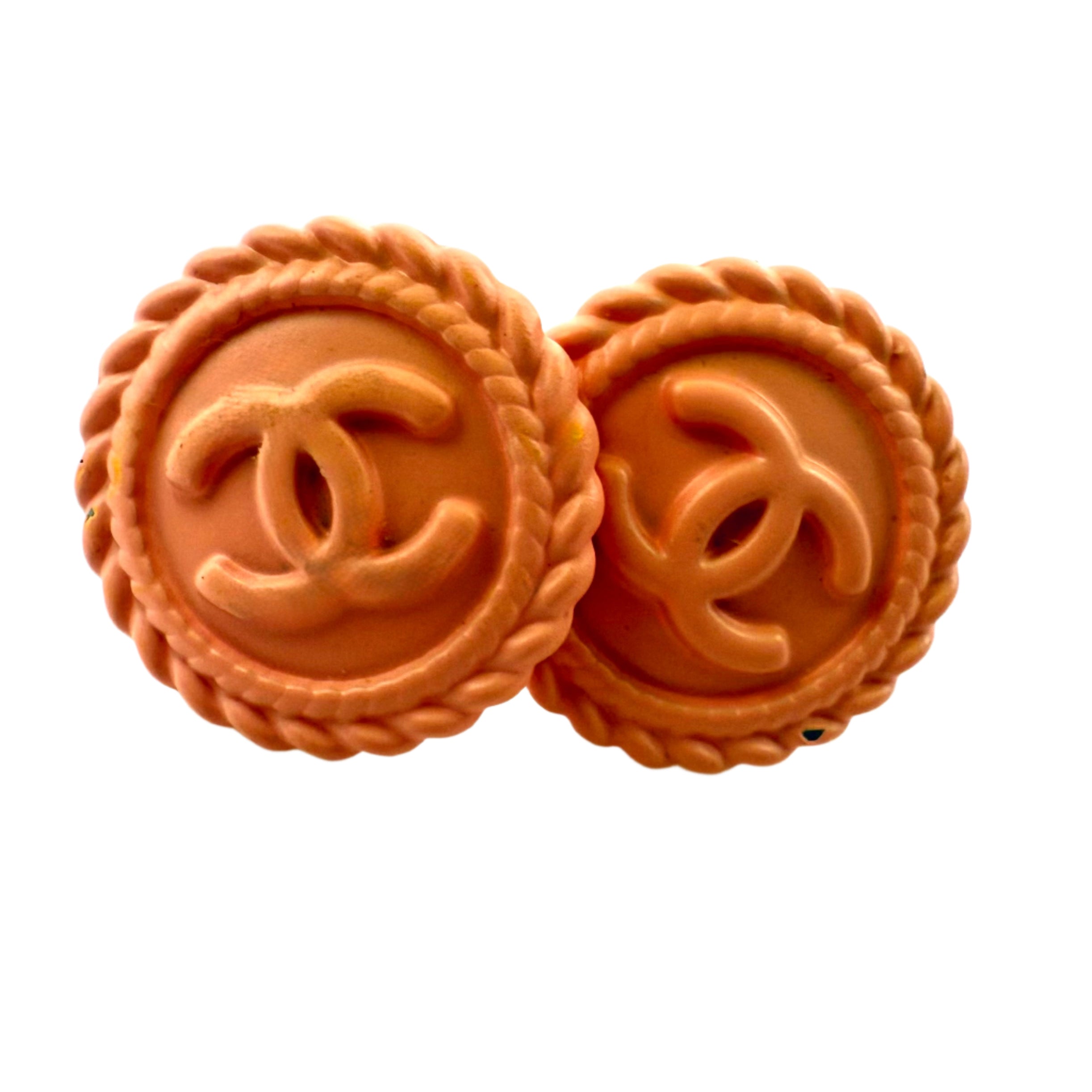 REPURPOSED BUTTON MATTE PEACHY PINK ANNA STUDS