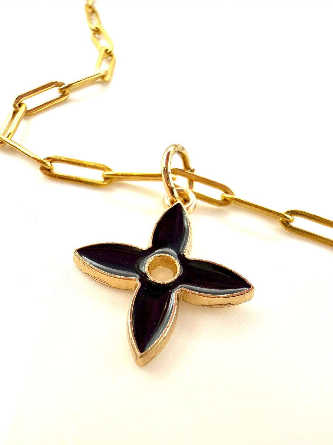 REPURPOSED FOUR POINT CHARM PAPERCLIP NECKLACE