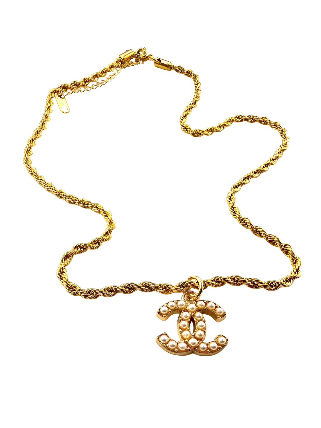 REPURPOSED PEARL CHARM NECKLACE
