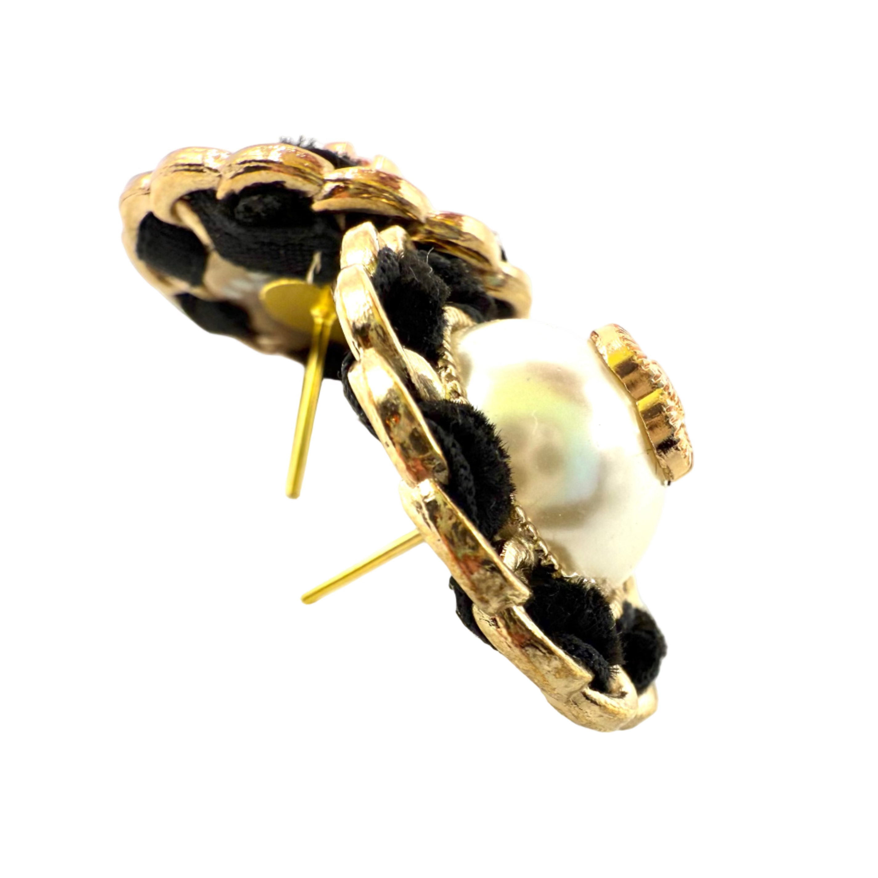 REPURPOSED BUTTON BLACK JOEY STUDS