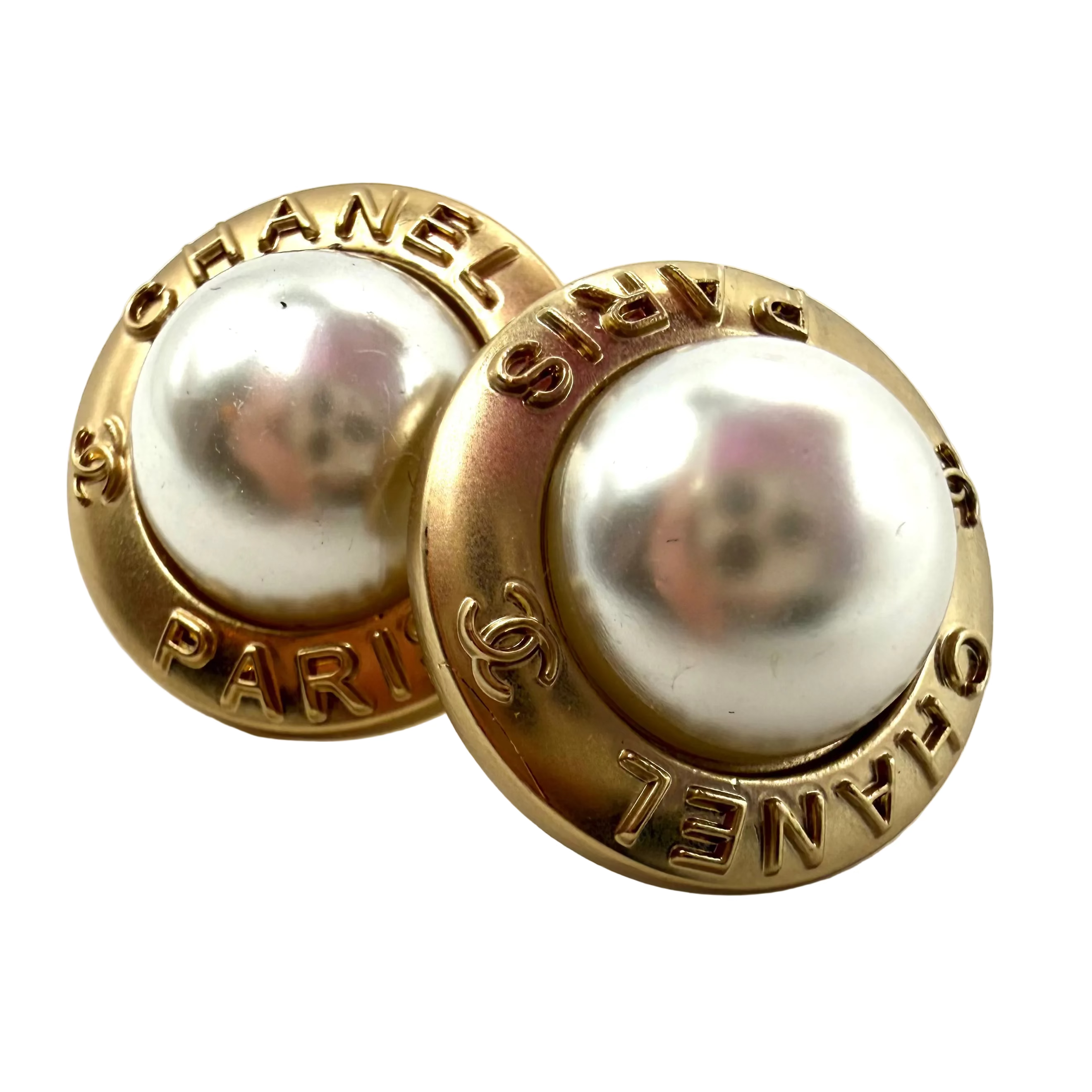 REPURPOSED BUTTON ROWAN STUDS