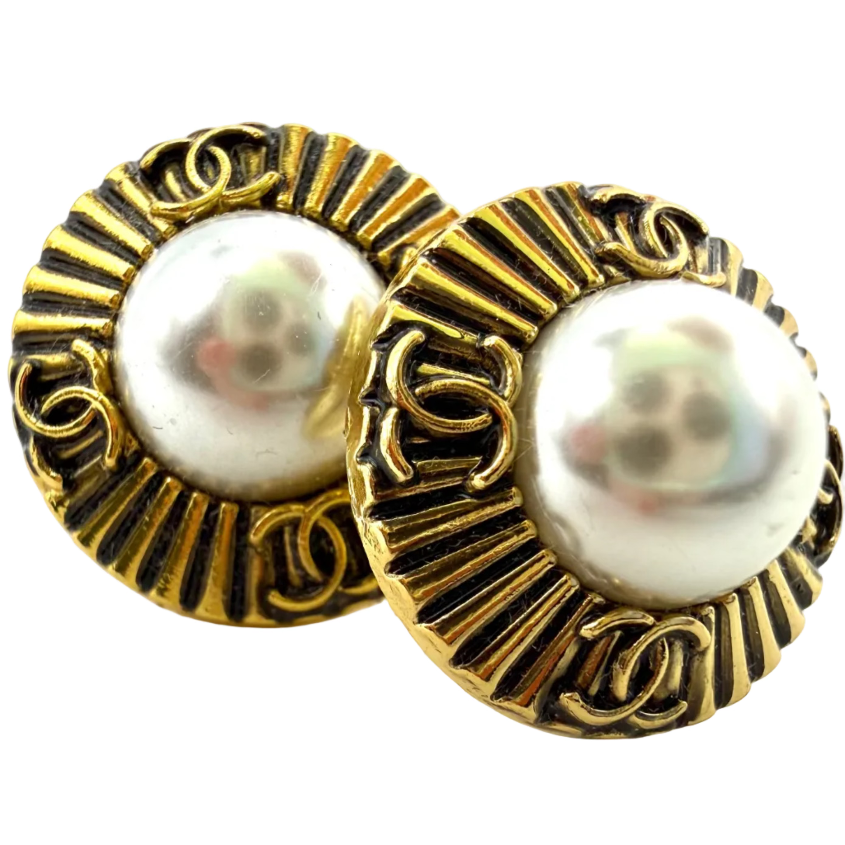 REPURPOSED BUTTOM AMELIE STUDS