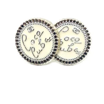 REPURPOSED BUTTON CUBA WHITE STUDS