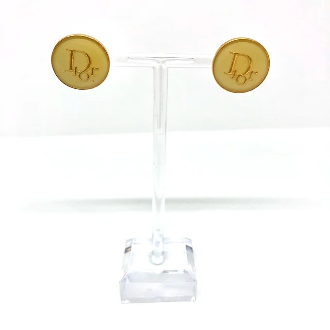 REPURPOSED BUTTON DYLAN STUDS