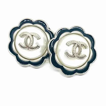 REPURPOSED BUTTON MALLORY STUDS SILVER