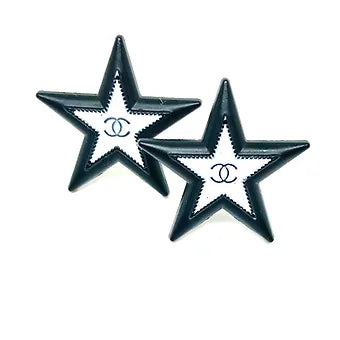 REPURPOSED BUTTON STAR BLACK/WHITE STUDS