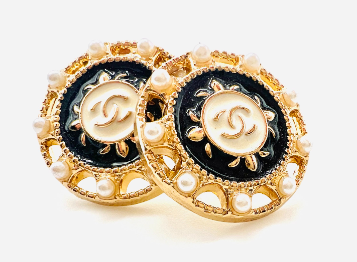 REPURPOSED BUTTON BLACK GEORGIANA STUDS