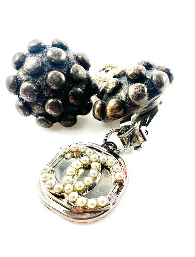 VERY VINTAGE 100 CLIP ONS